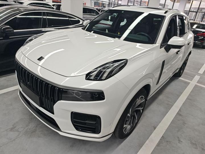 09 EM-P 2021 2.0T PHEV Halo 6-Seater
