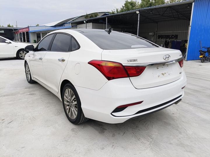 Mistra 2017 1.6T AT Smart GLS China V photo 4