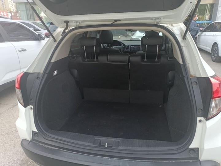 Vezel 2020 1.5L CVT Elite photo 8