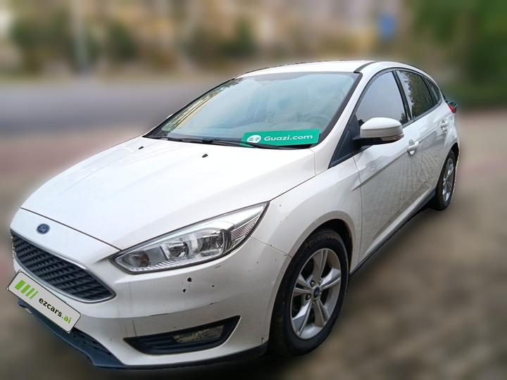 Focus 2015 Hatchback 1.6L AT Comfort