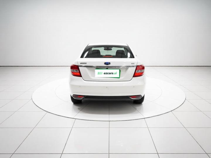 Vision 2017 1.5L AT photo 5