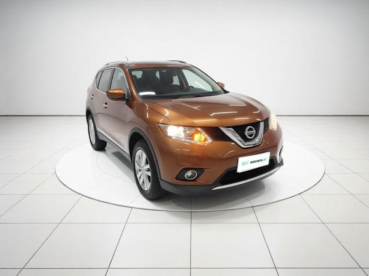 X-Trail 2014 2.0L CVT Comfort 2WD photo 3
