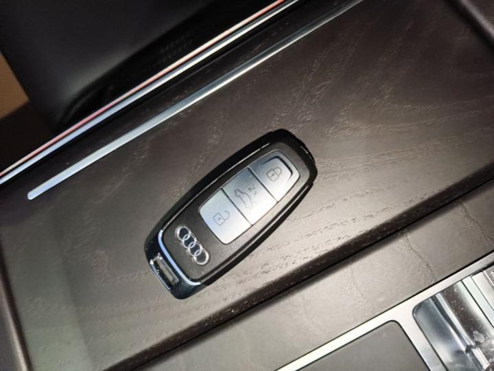 A6L 2025 Facelift 45 TFSI quattro Dynamic photo 8