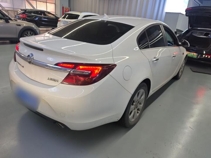Regal 2015 1.6T Elite Tech photo 4