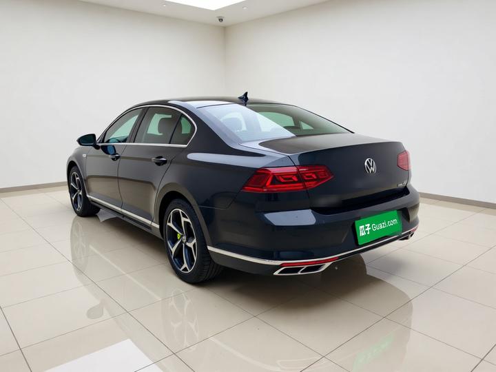 Magotan 2023 200 Anniversary Edition 330TSI DSG Luxury photo 4