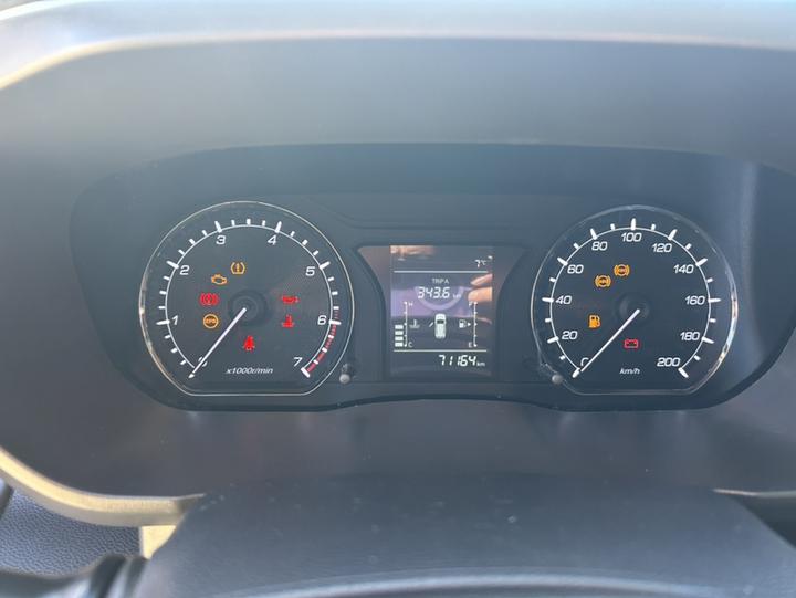 X70A 2020 1.5L MT photo 8