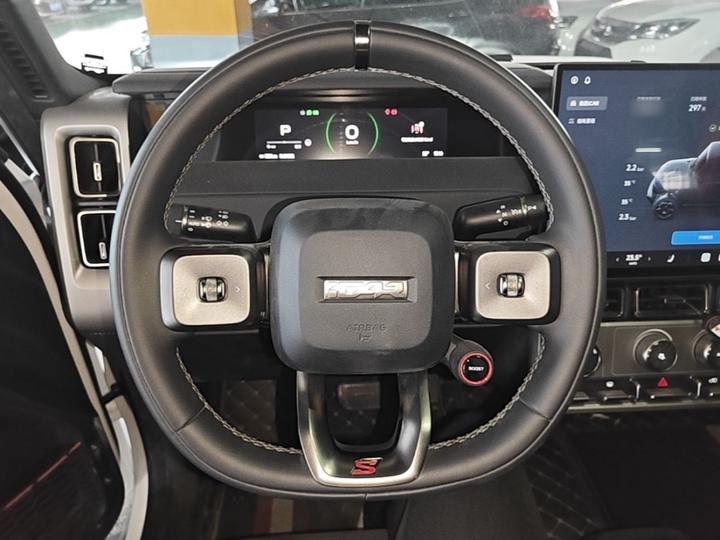 iCAR-Class V23 2026 V23S 501 AWD Performance photo 5