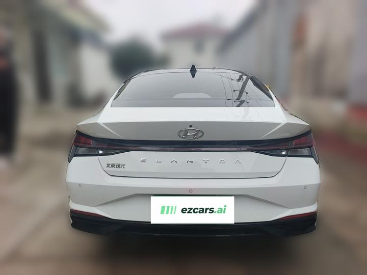 Elantra 2023 1.5L CVT LUX Premium photo 5