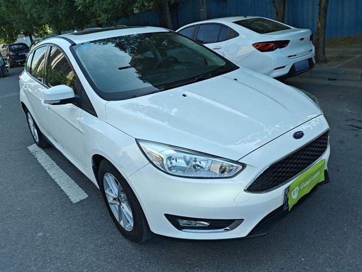 Focus 2017 Hatchback 1.6L AT Fashion photo 3