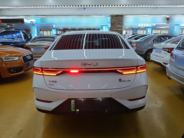 Qin PLUS 2025 DM-i ADAS 55KM Leading photo 5