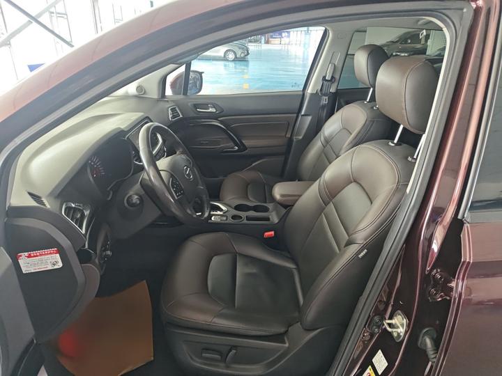 GAC Trumpchi GS4 2017 235T AT RWD Luxury Connected photo 8