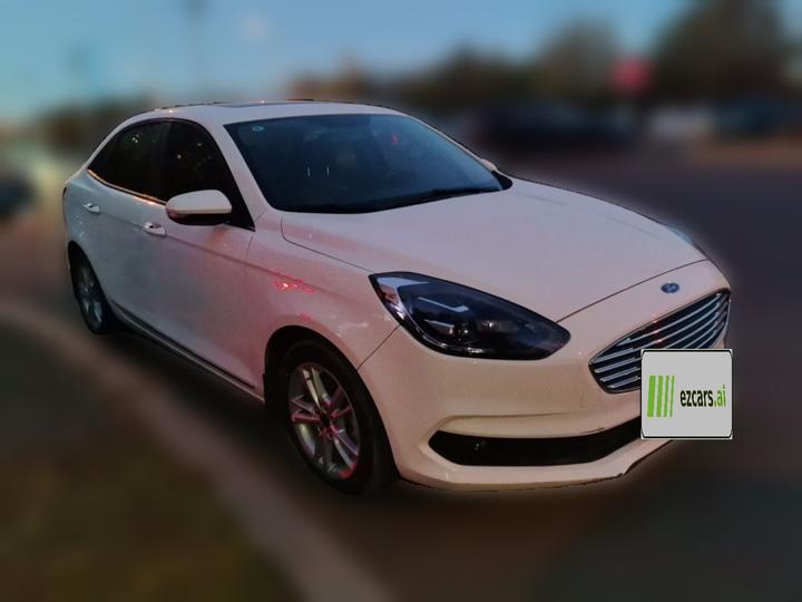Escort 2019 Facelift 1.5L AT China VI photo 3