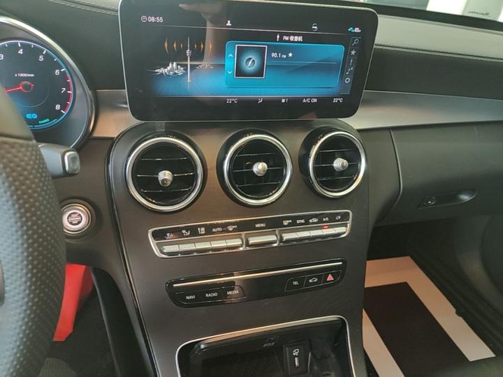 C-Class 2020 C 260 L Sport photo 8
