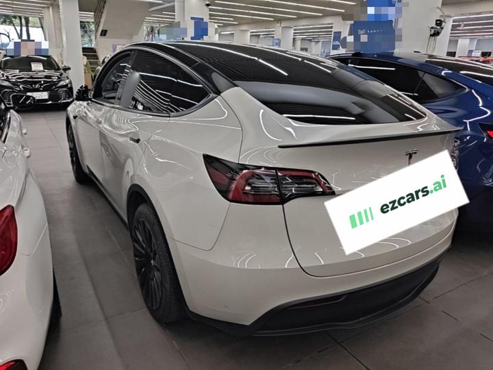 Model Y 2022 Facelift RWD photo 4