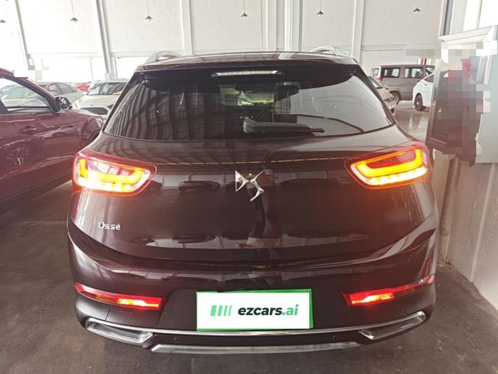 6 2014 1.6T Luxury THP200 photo 5