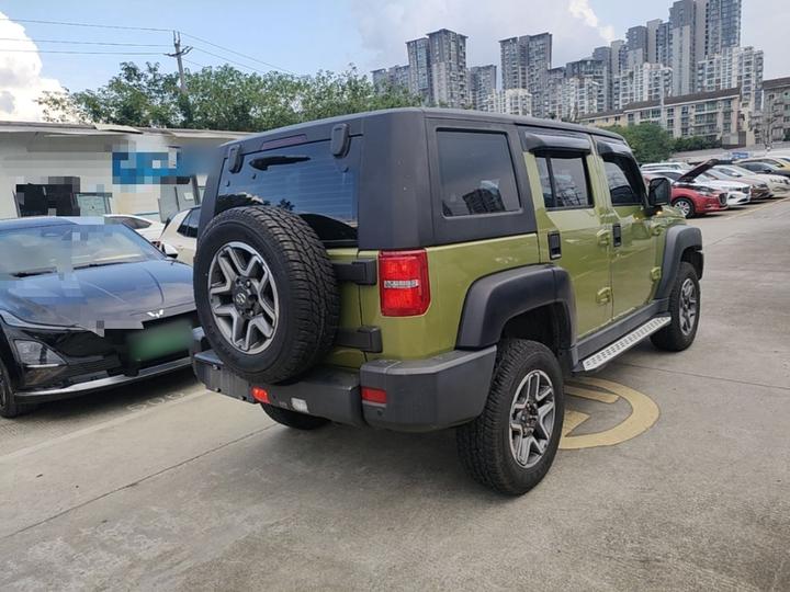 BJ40 2016 40L 2.3T AT AWD Exclusive photo 4
