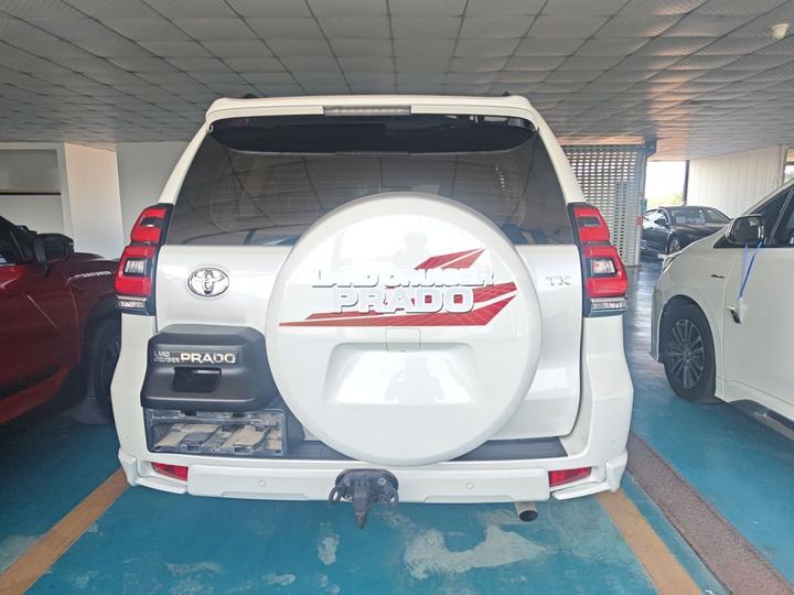 Prado 2019 3.5L AT TX-L Exclusive photo 5