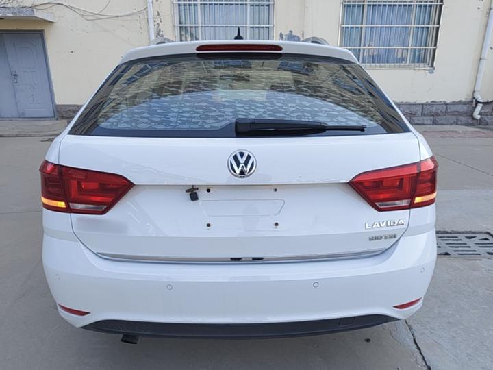 2017 180TSI DSG Comfort photo 3