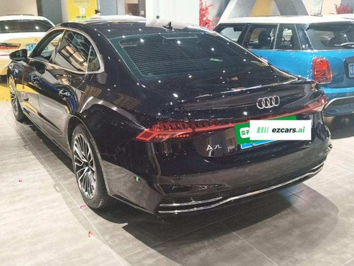 A7L 2024 45 TFSI Luxury photo 4