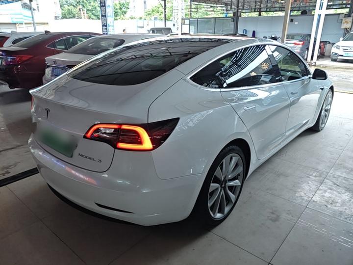 Model 3 2020 Facelift Standard Range RWD Upgraded photo 4