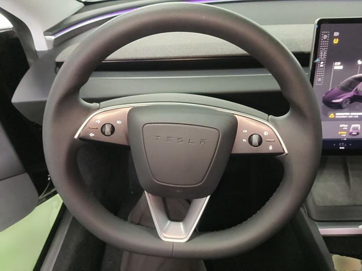 Model 3 2023 RWD photo 6