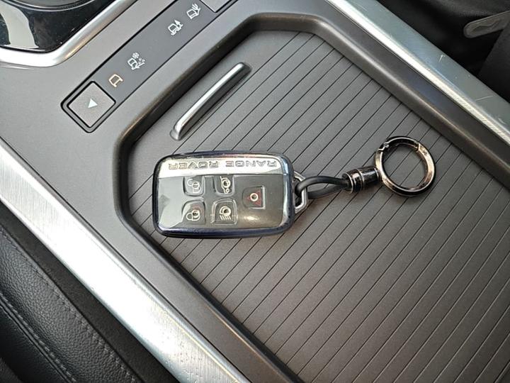 Range Rover Evoque 2016 2.0T SE photo 8