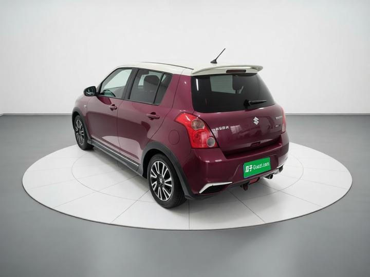 Swift 2013 1.5L AT 20 photo 4