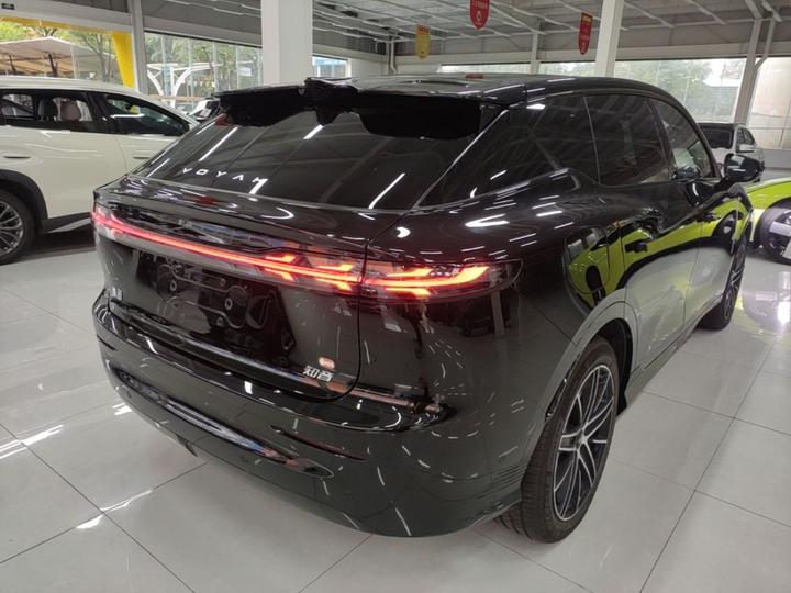 Voyah 2025 AWD Qiankun photo 4