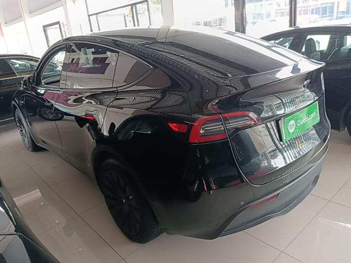 Model Y 2022 Facelift RWD photo 4