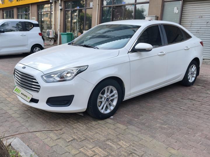 Escort 2019 Facelift 1.5L AT China VI