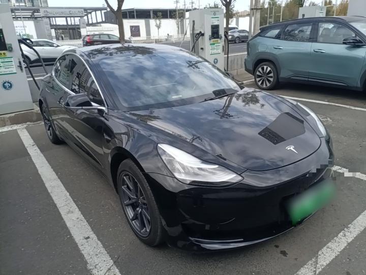Model 3 2020 Standard Range RWD Upgraded photo 3