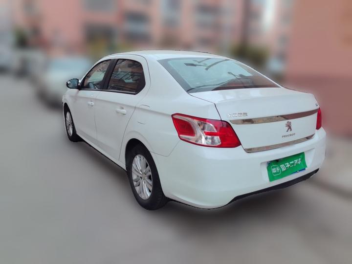 301 2014 1.6L MT Comfort photo 4