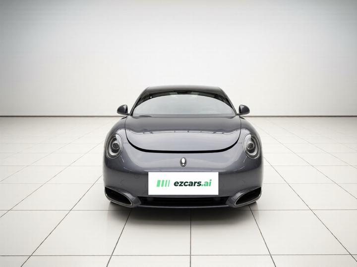 2022 555km Premium photo 2