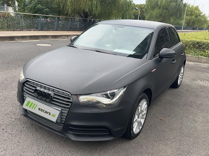A1 2014 30 TFSI Sportback Tech