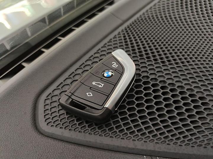 i3 2023 eDrive 40 L Sport Package photo 8