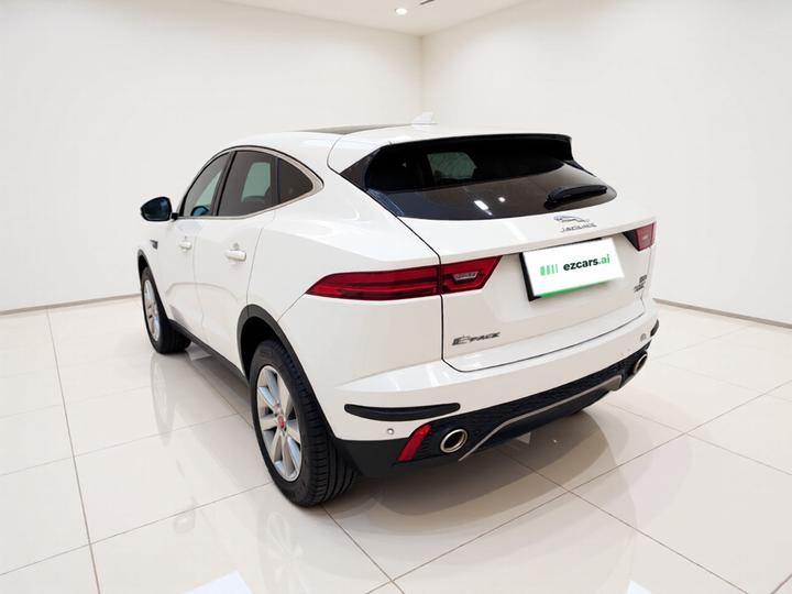 E-PACE 2018 P200 China V photo 4