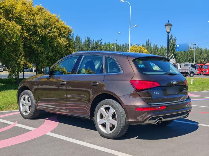 Q5 2017 Plus 40 TFSI Tech photo 4