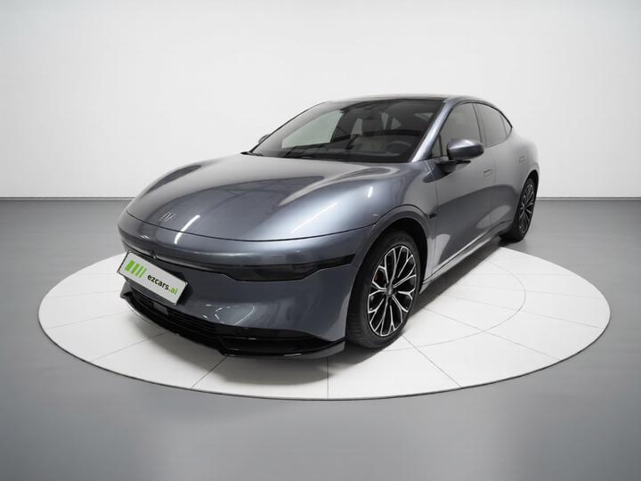 007 2024 AWD 100kWh