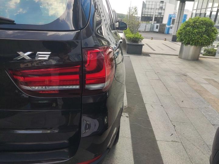 X5 Imported 2018 xDrive35i photo 7