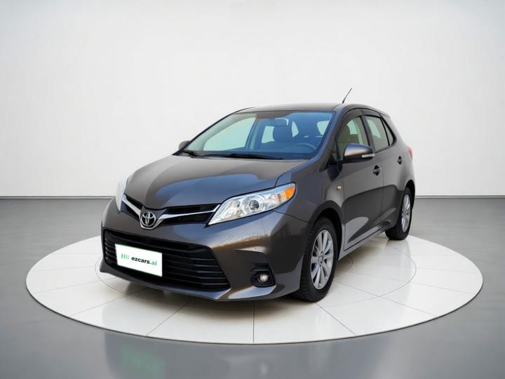 Sienna Parallel Import 2019 3.5L RWD LE 7-Seater photo 2