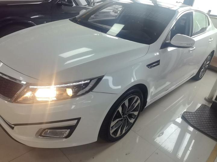 K5 2015 2.0L AT LUX