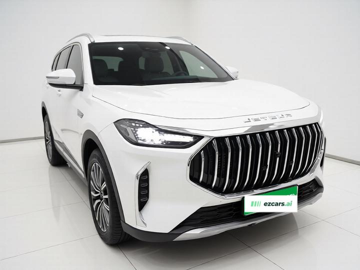 X70 PLUS 2023 1.5T DCTPLUS 5-Seater photo 3