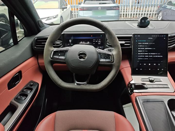 EC6 2020 430KM Sport photo 2
