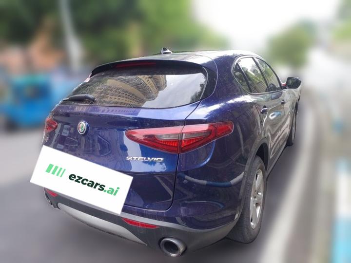 Alfa Romeo Stelvio 2017 2.0T 200HP Elite photo 6