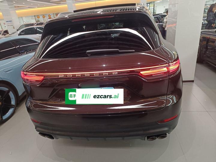 2018 Cayenne 3.0T photo 3
