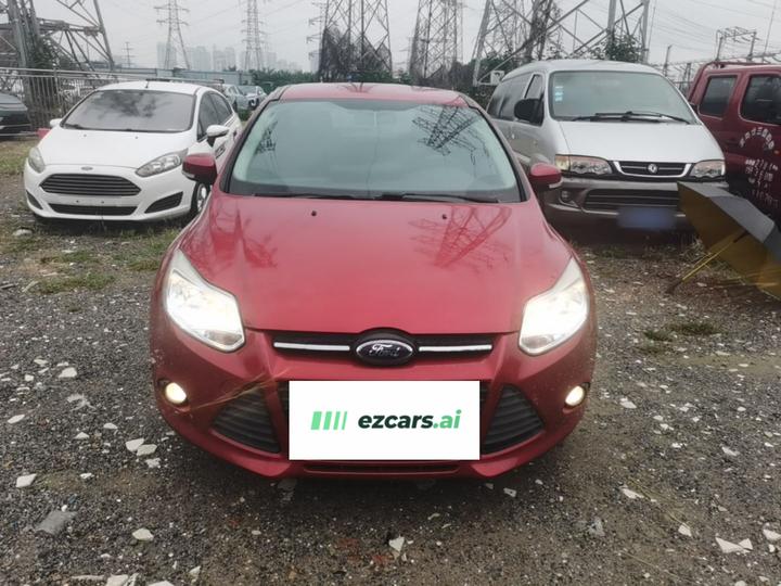 Focus 2012 Hatchback 1.6L AT Comfort photo 2