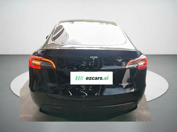 Model Y 2021 Standard Range RWD photo 5
