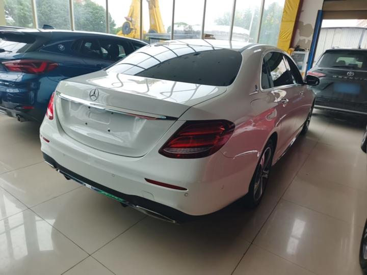 E-Class 2018 E 200 L Sport photo 4