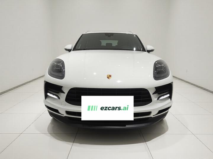 2018 Macan 2.0T photo 2