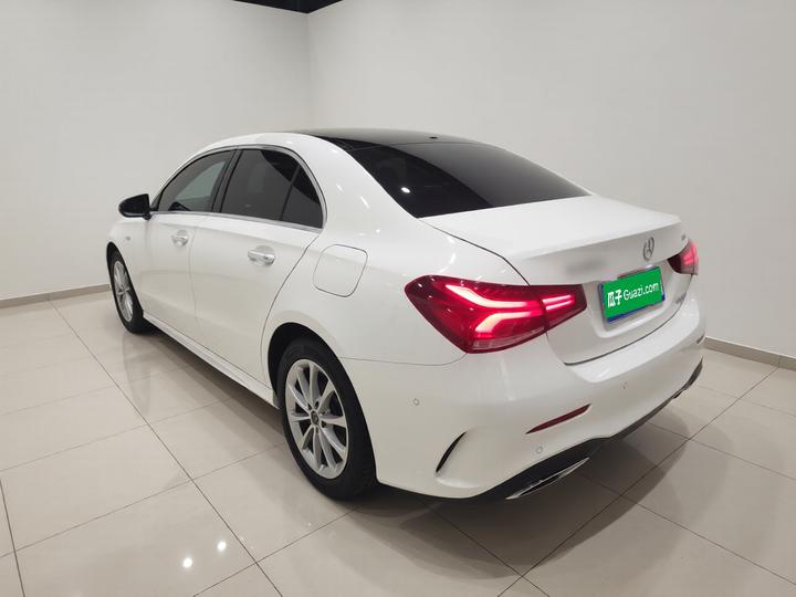 A-Class 2020 Facelift A 200 L Sport Fashion photo 4